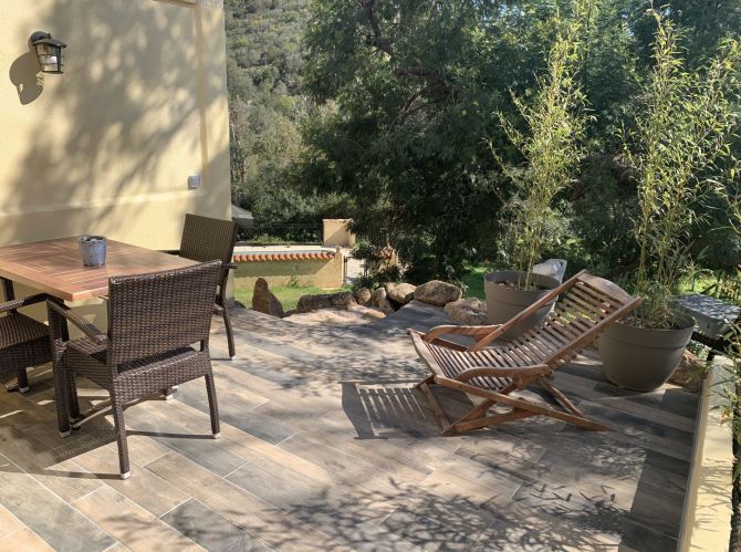 terrasse gîte bleu