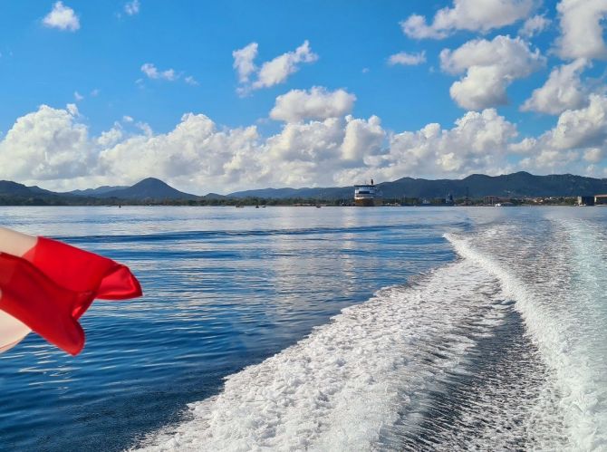 Golf de Porto Vecchio vue du bateau